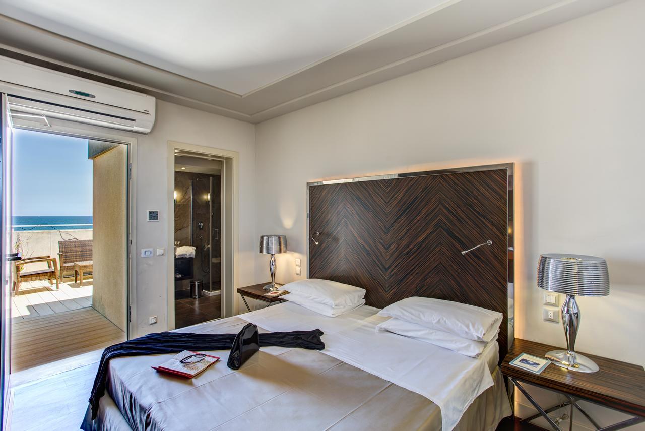 Hotel Byron Rimini Ngoại thất bức ảnh